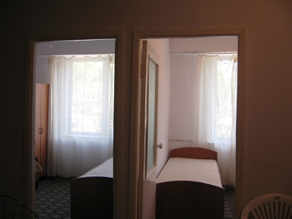 View of bedrooms from the saloon